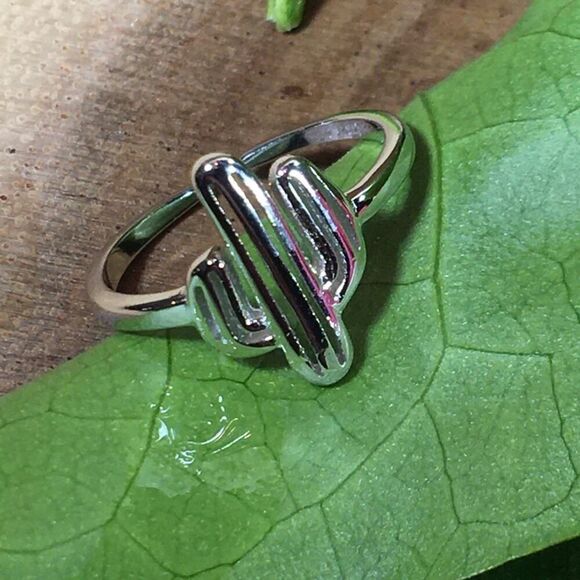 925 Sterling Silver Cactus Toe Ring - Picture 1 of 4